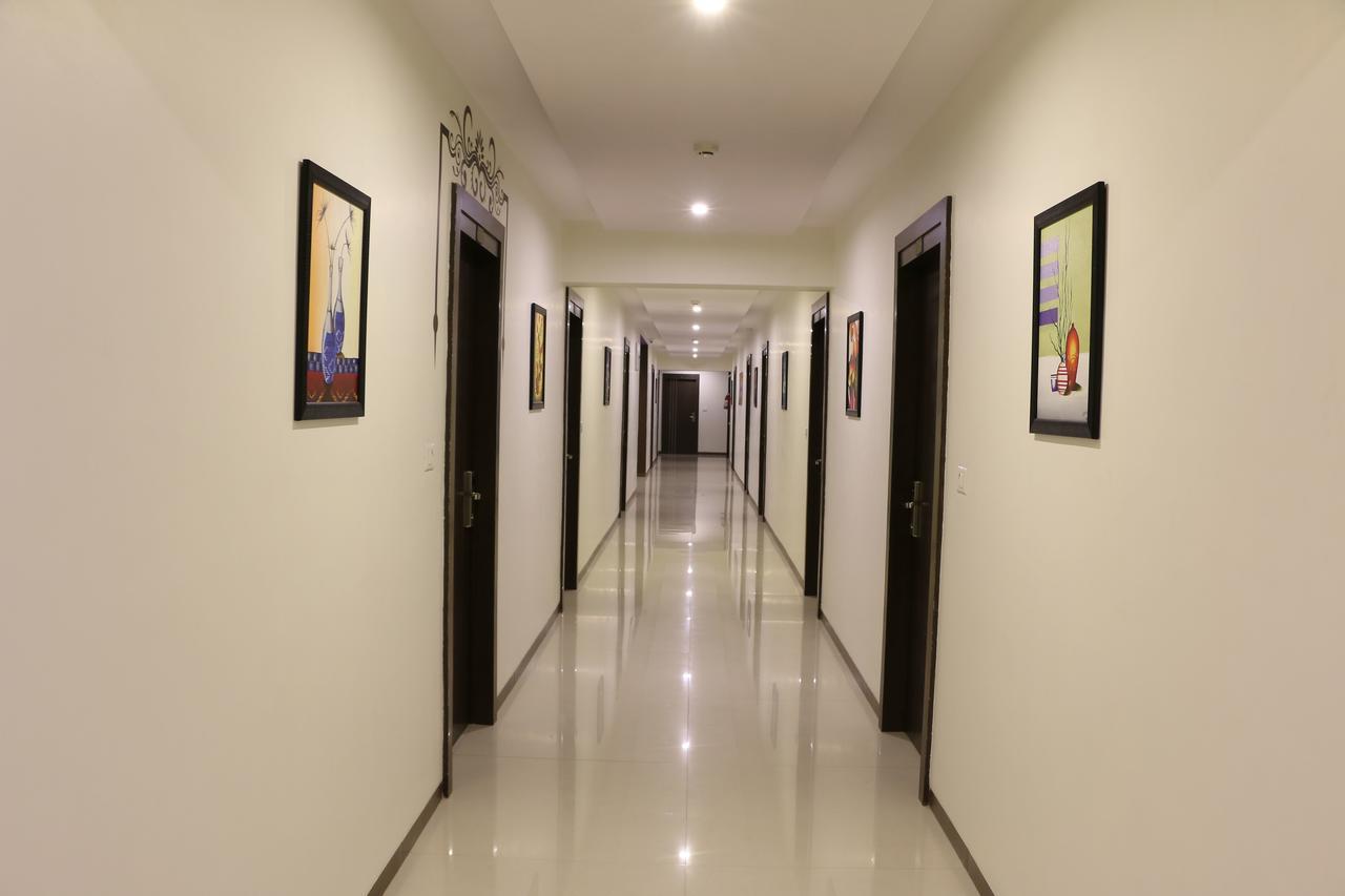 Hotel Reevanta Даман Екстер'єр фото